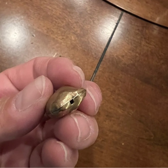 Vintage Gold Cat Dangle Earrings - Picture 2 of 2